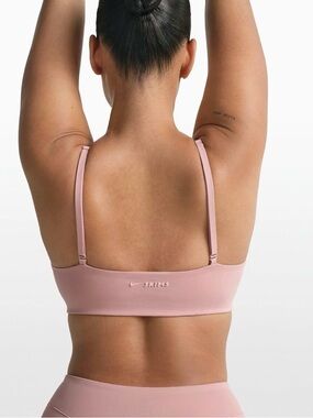 NikeSKIMS MATTE
MICRO SCOOP BRA